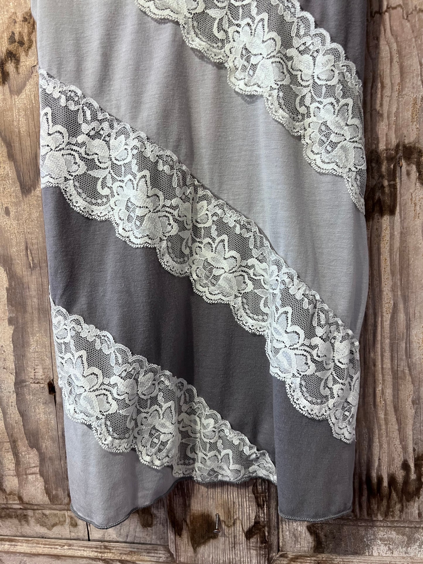 Y2K Volume One Two Tone Grey Lace Tank Top