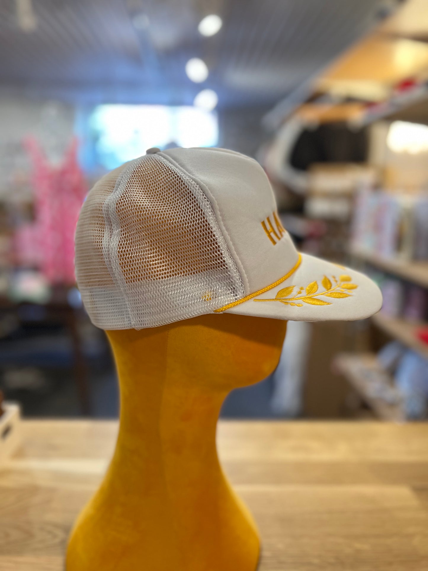 80's/90's White + Yellow Embroidered Hawaii Hat