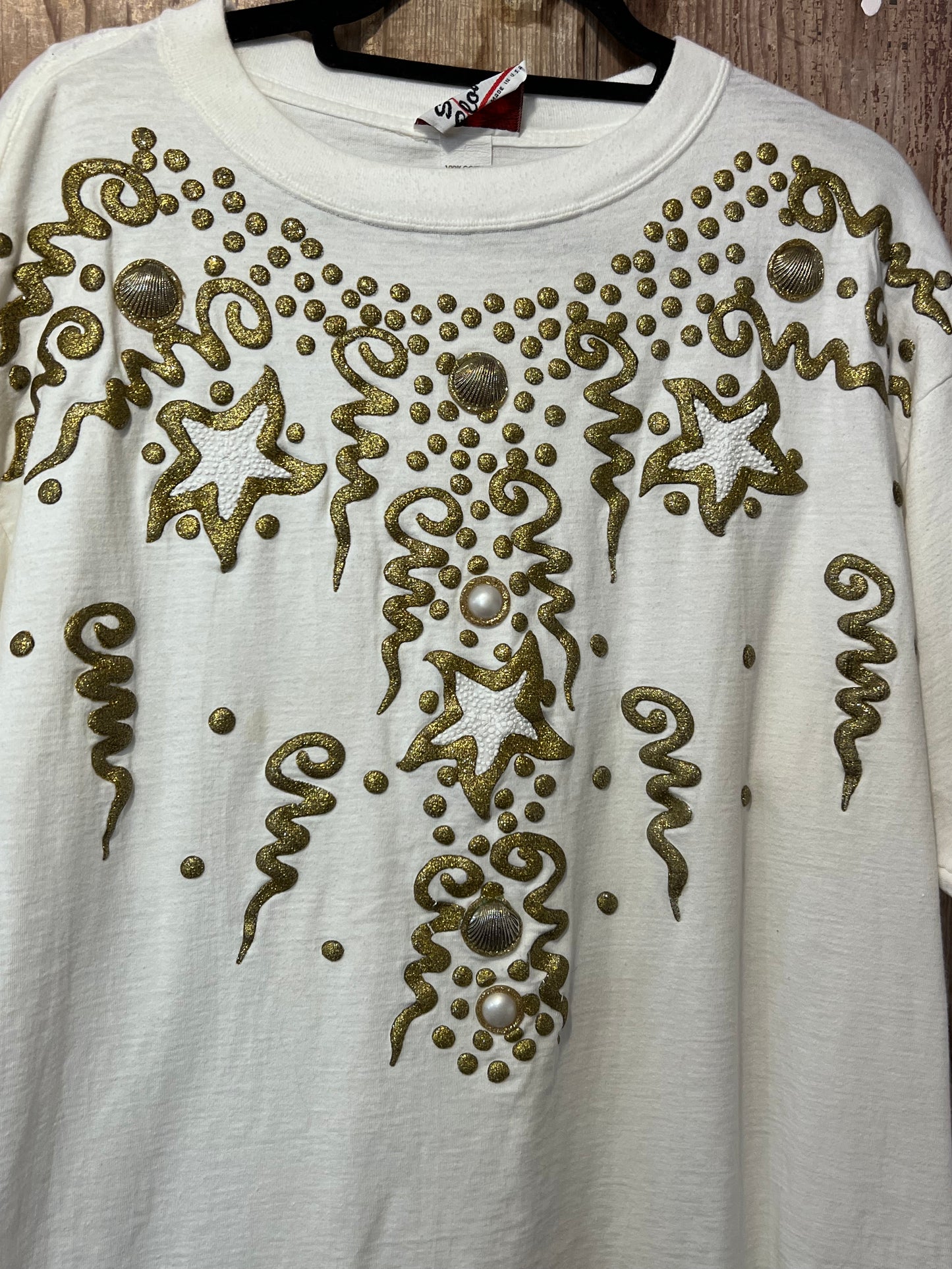 80's/90's White + Gold Shell T-Shirt