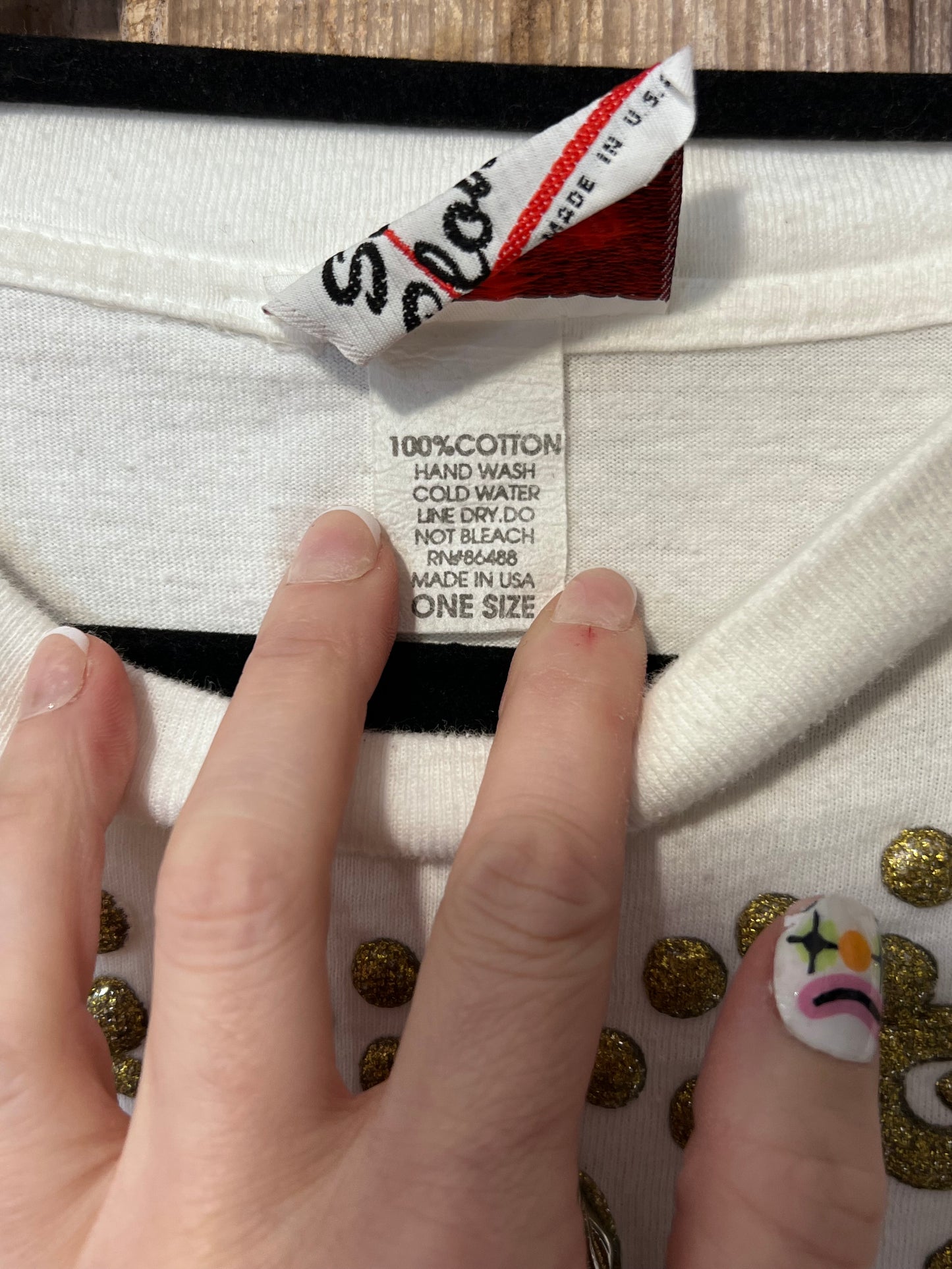 80's/90's White + Gold Shell T-Shirt
