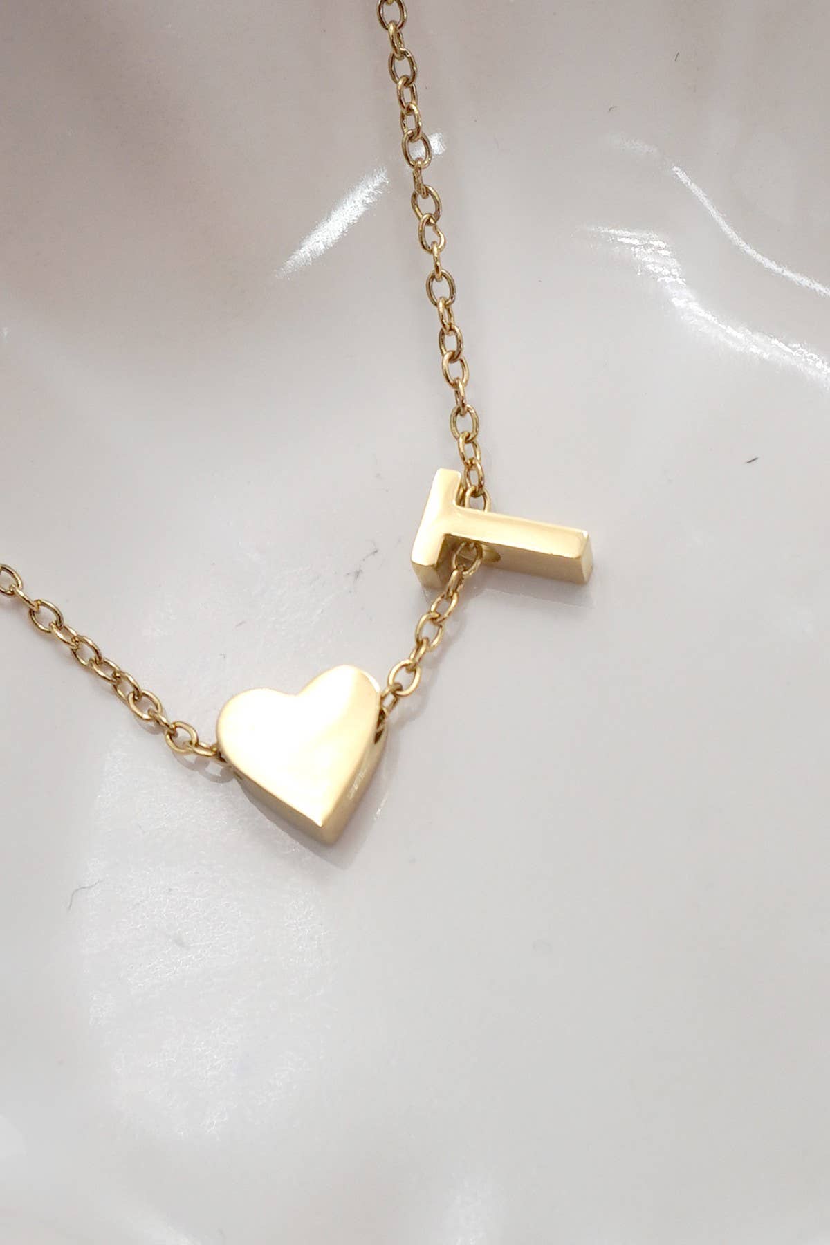18K STAINLESS STEEL INITIAL NECKLACE