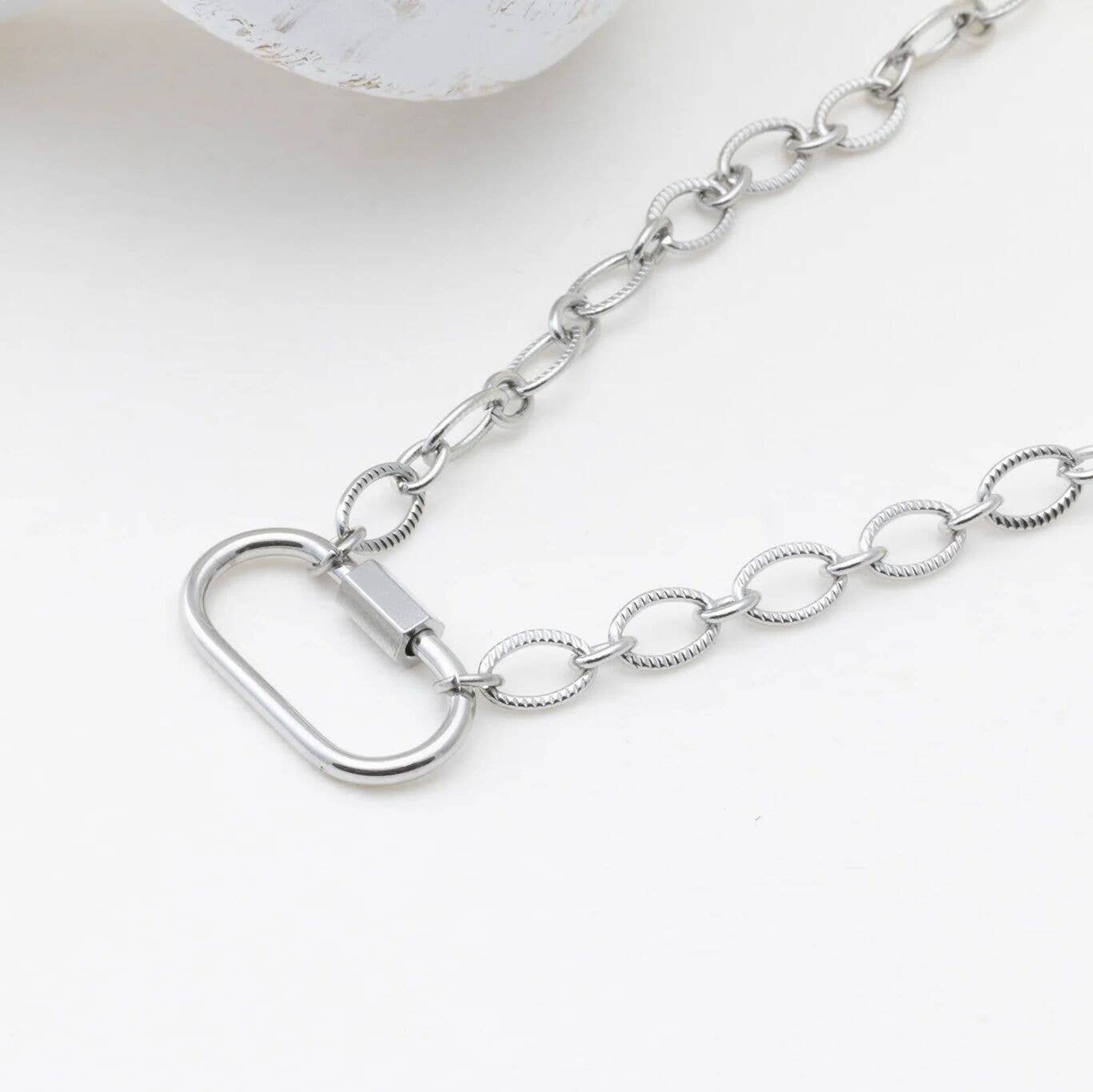 Loop Chain Carabiner Necklace