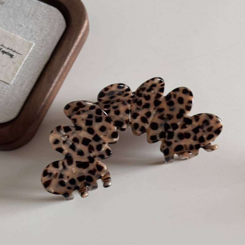 JUMBO ANIMAL LEOPARD PRINT HAIR CLAW CLIPS