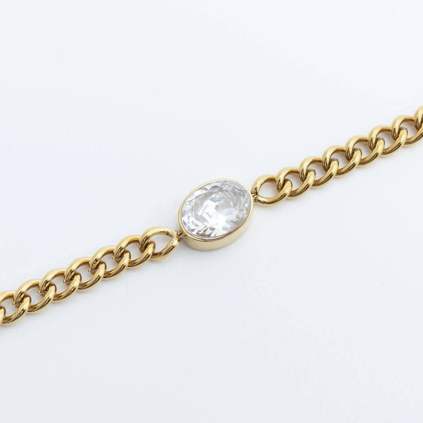 Oval Stone Curb Chain Bracelet